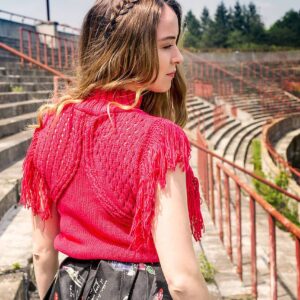 Pulóver so strapcami